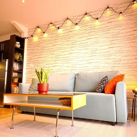 Lucky 7 - 2 Bdr Cozy Family - Near Sports And Culture * براتسيلافا