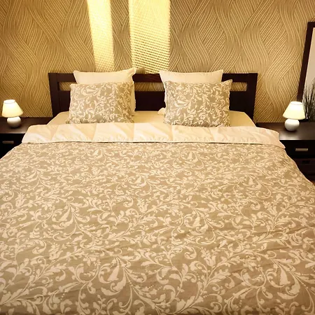 Free Parking, Ac & Self Checkin - Lucky 7 - 2 Bdr Relax & Harmony - Near Stadiums & Center