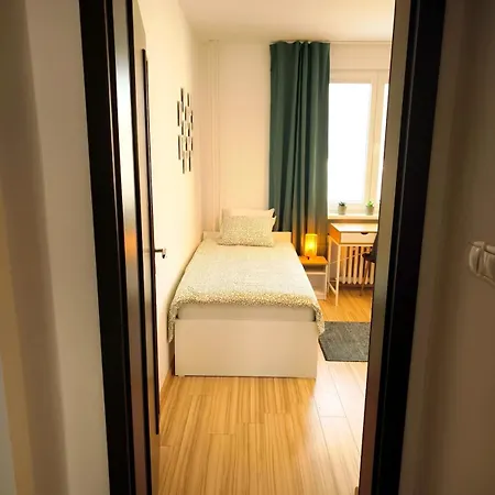 Free Parking, Ac & Self Checkin - Lucky 7 - 2 Bdr Relax & Harmony - Near Stadiums & Center ברטיסלאבה