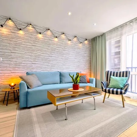 דירה Free Parking, Ac & Self Checkin - Lucky 7 - 2 Bdr Relax & Harmony - Near Stadiums & Center ברטיסלאבה