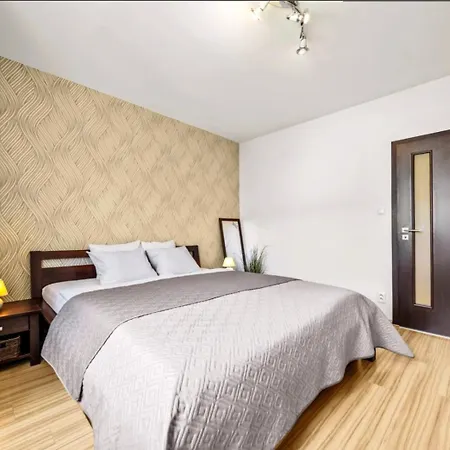 דירה Free Parking, Ac & Self Checkin - Lucky 7 - 2 Bdr Relax & Harmony - Near Stadiums & Center *