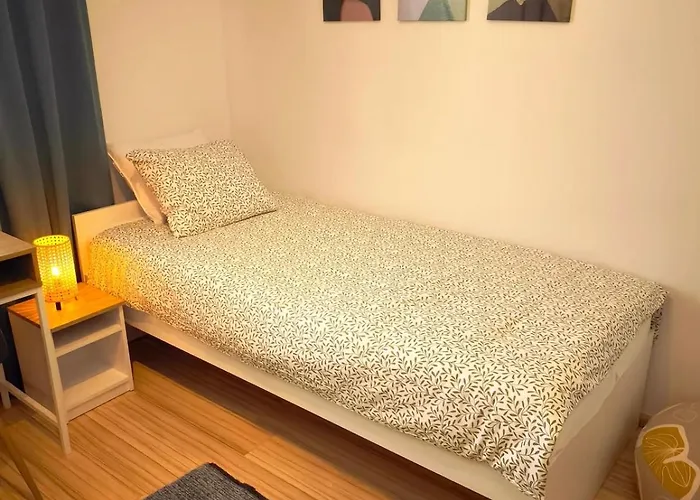 Lucky 7 - 2 Bdr Cozy Family - Near Sports And Culture