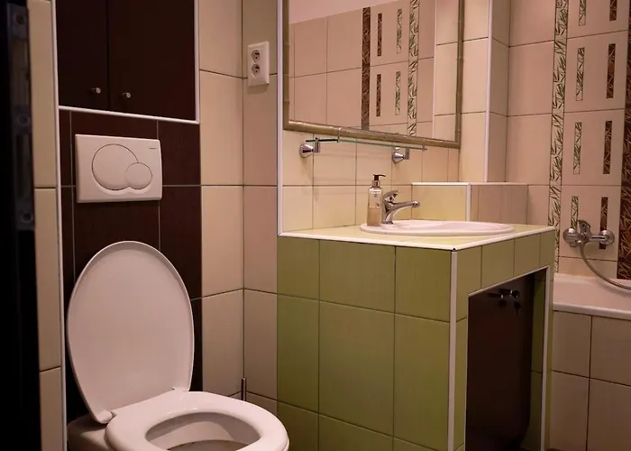 Lucky 7 - 2 Bdr Cozy Family - Near Sports And Culture Apartmán Bratislava