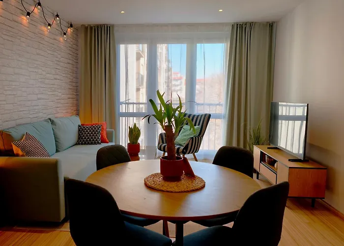 Lucky 7 - 2 Bdr Cozy Family - Near Sports And Culture 布拉迪斯拉发