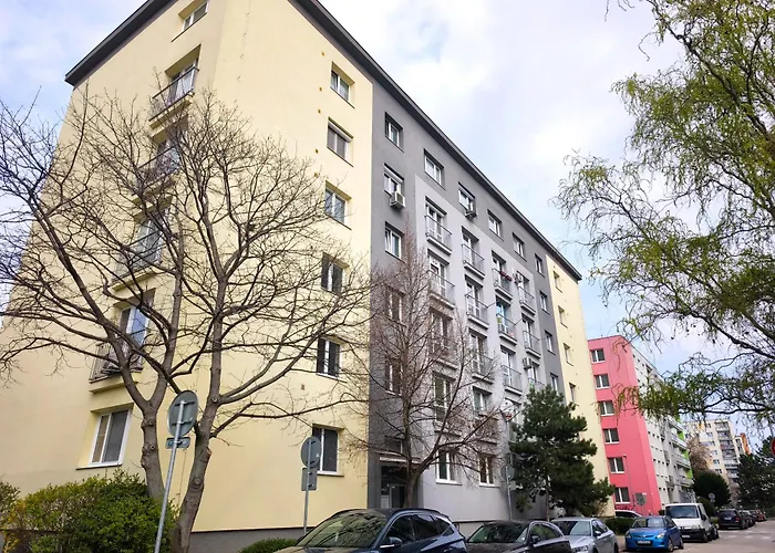 Lucky 7 - 2 Bdr Cozy Family - Near Sports And Culture * 布拉迪斯拉发