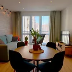 Free Parking - Lucky 7 - 2 Bdr Relax & Harmony - Near Stadiums & Center 布拉迪斯拉发