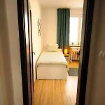 Free Parking - Lucky 7 - 2 Bdr Relax & Harmony - Near Stadiums & Center 布拉迪斯拉发